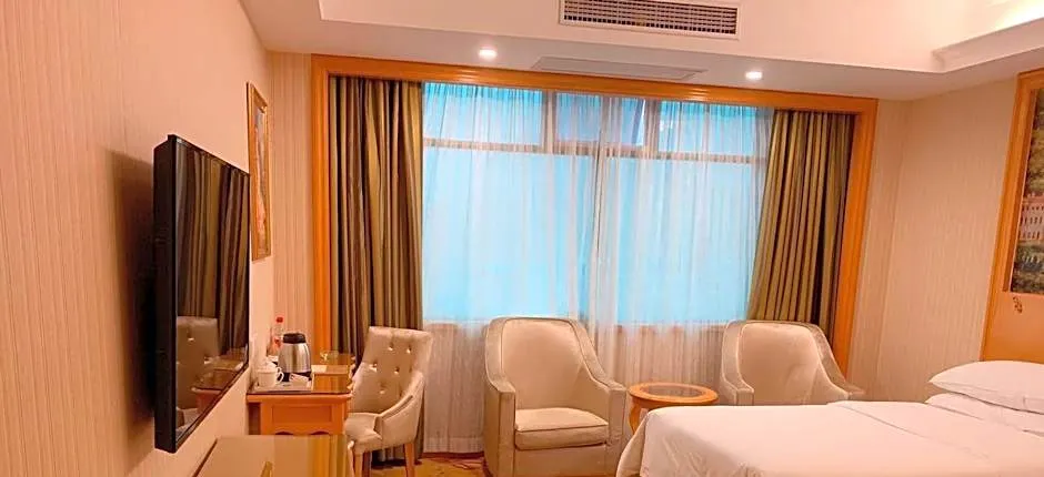 Vienna Hotel Hunan Jishou Qianzhou Ancient City