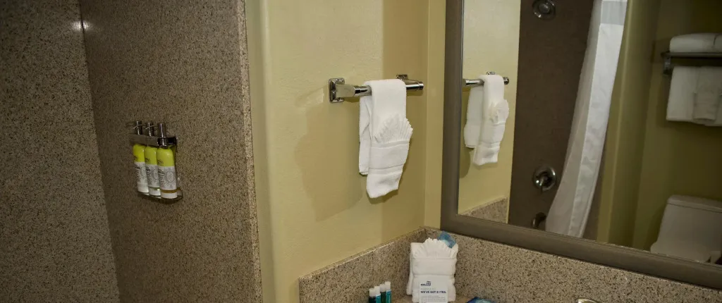 Holiday Inn Express Hotel & Suites Vacaville by IHG