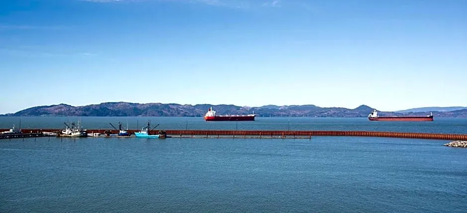 Hampton Inn By Hilton & Suites Astoria, Or