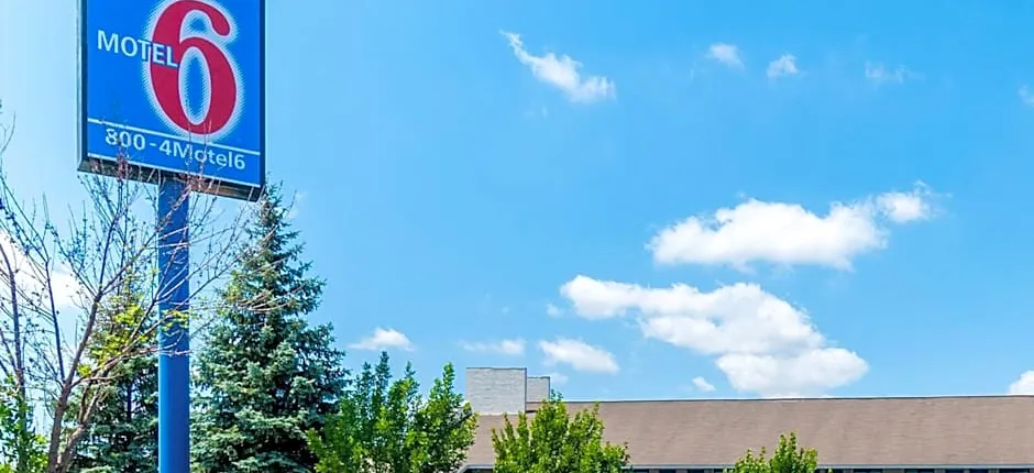 Motel 6-Southgate, MI - Detroit