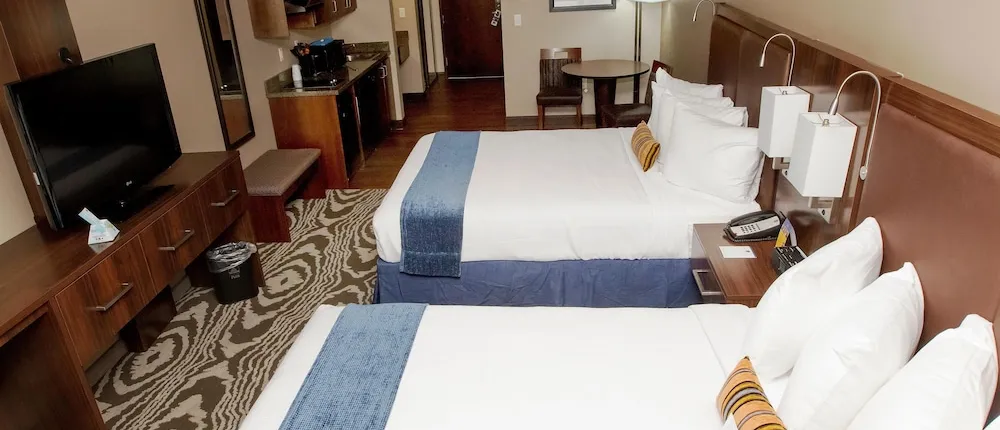 Best Western Plus Williston Hotel & Suites