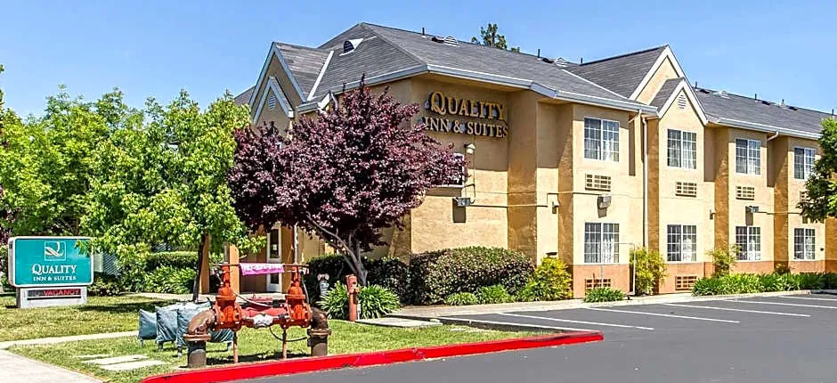 Quality Inn & Suites