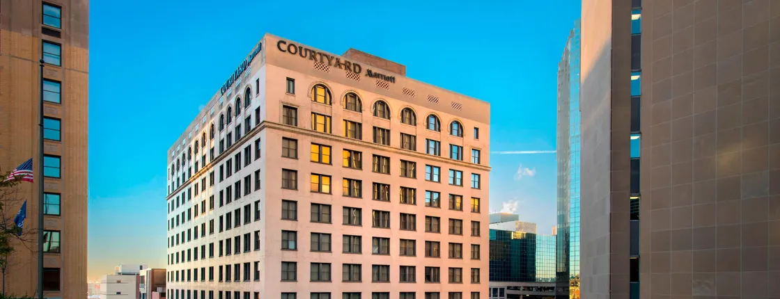Courtyard By Marriott Nashville Downtown