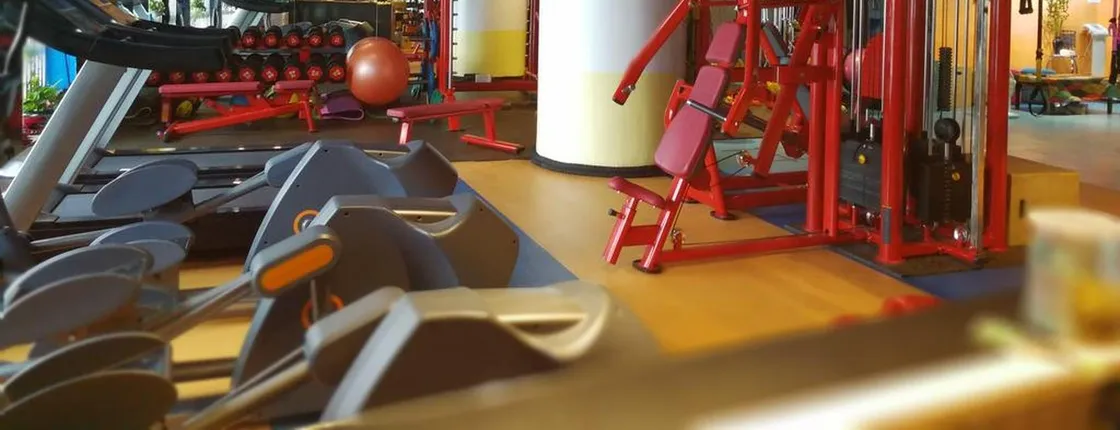 NOMO SERVICE APARTMENT THE LEGEND