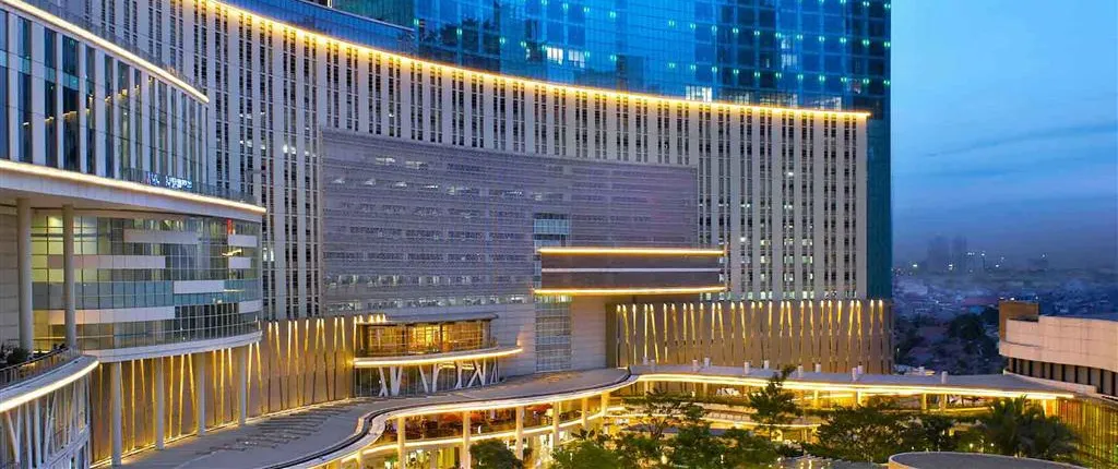 Pullman Jakarta Central Park