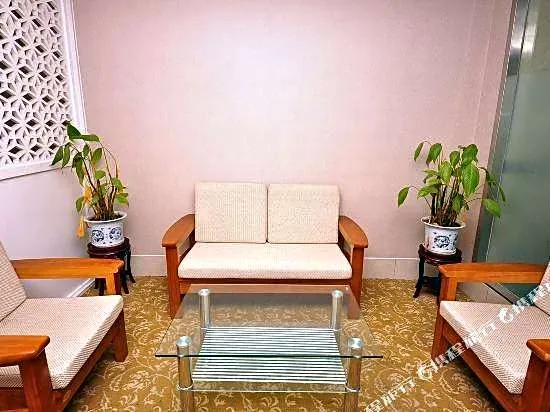Bailong Hotel