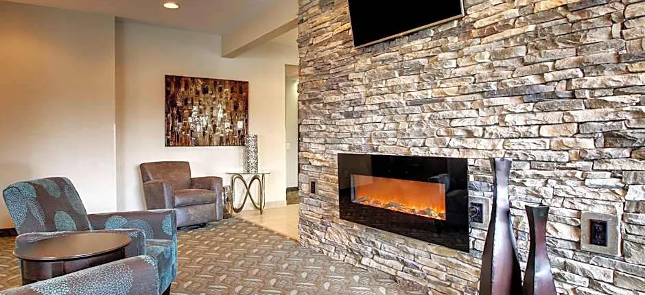 Cobblestone Inn & Suites - Fort Dodge