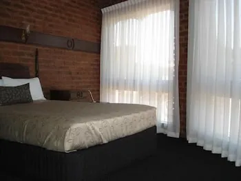 Albury Townhouse Motel