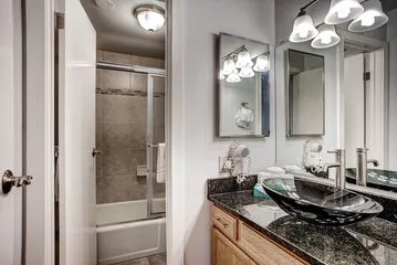 Beautifully Updated+spacious lake Views Kids Ski Free 2 Bedroom Condo by RedAwning