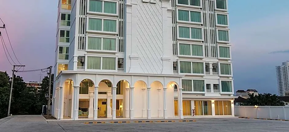 B2 Hua Hin Premier Resort
