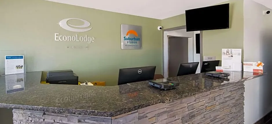 Econo Lodge Portage
