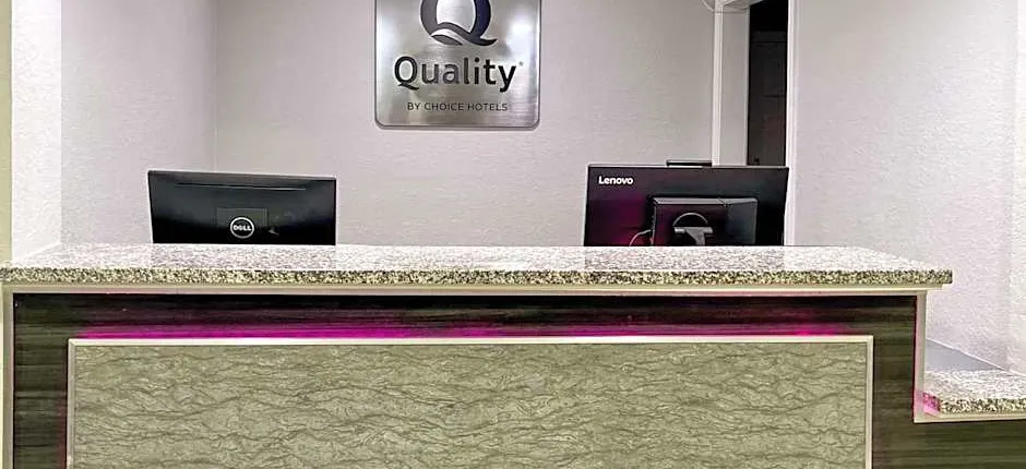 Quality Inn & Suites Columbus West