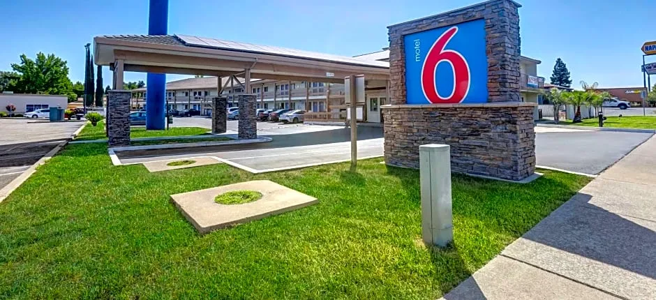 Motel 6-Anderson, CA - Redding Airport