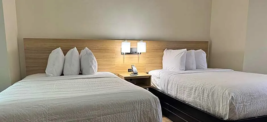 Days Inn by Wyndham McDonough