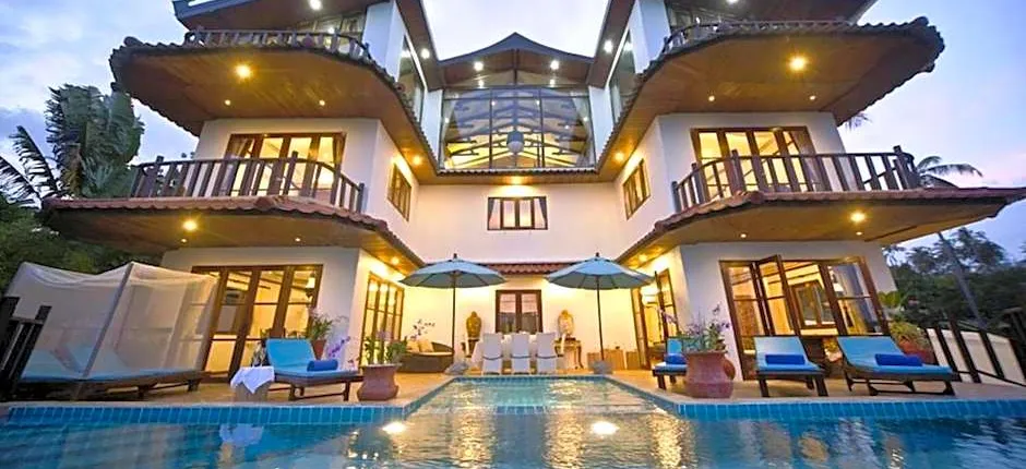 Paradise Island Estate