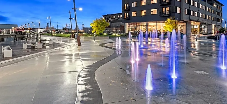 Hotel Indigo Everett - Waterfront Place By IHG