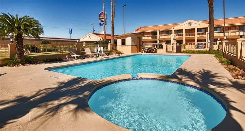 Americas Best Value Inn Kingsville