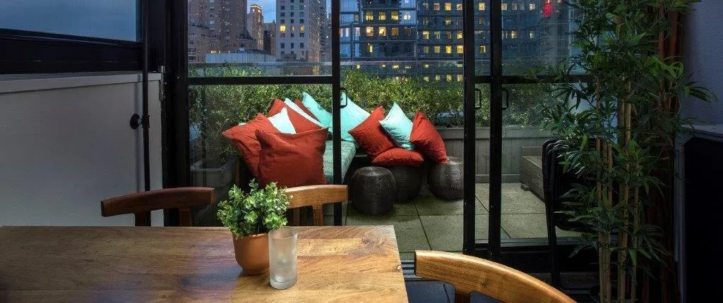 6 Columbus Central Park Hotel