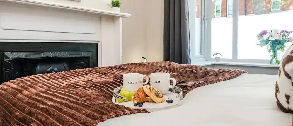 Cosy 4-bed - Sleeps 7, Garden & Pet-friendly