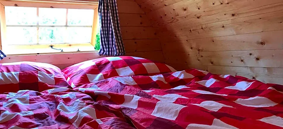 Schlaffass - Schlafen im Holzfass