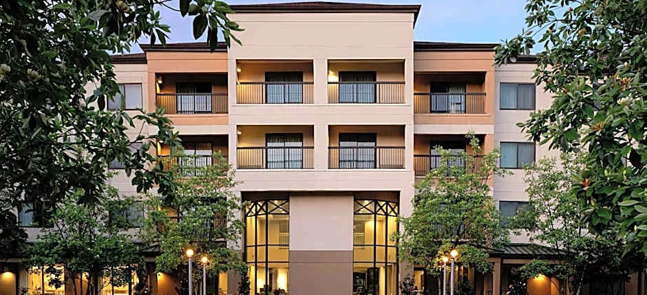 Courtyard by Marriott Springfield