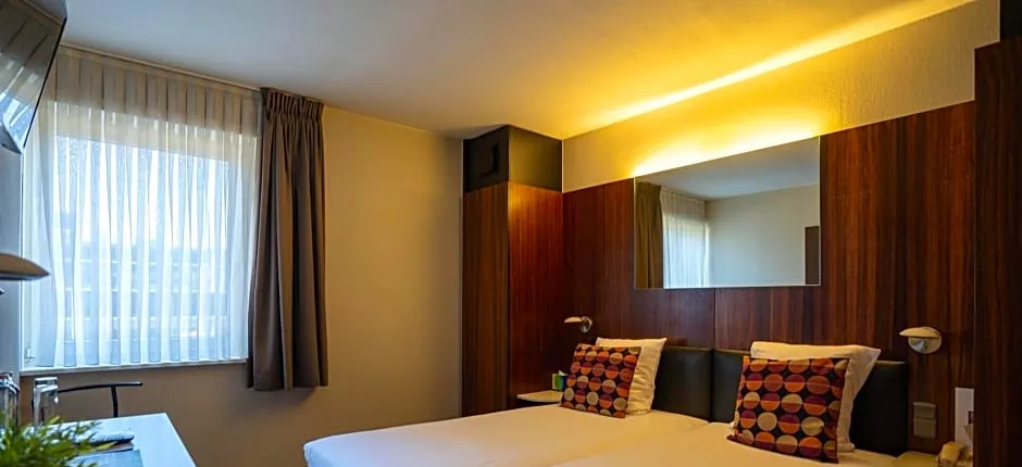 Gosset Hotel