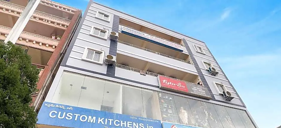 Collection O Hotel SBR Kondapur Near RTO office