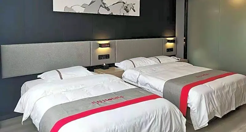 Jun Hotel Shandong Heze Cao County Panshi Mingzhu