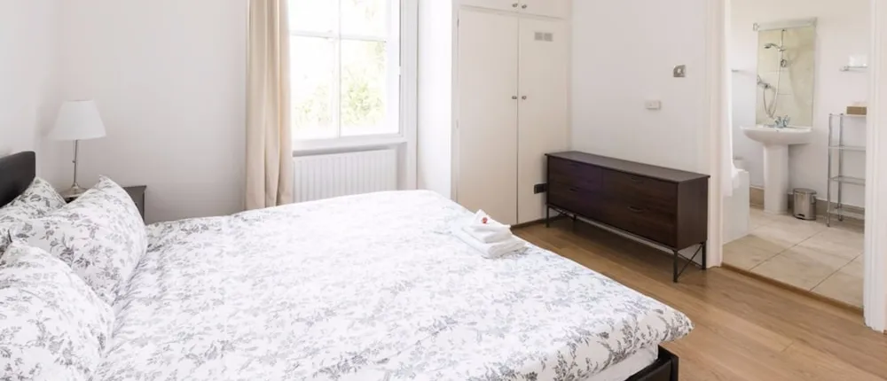 Kensington Apartments - Avonmore Road