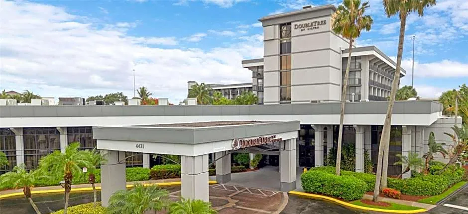 DoubleTree Hilton Hotel Exec Meeting Center Palm Beach Gardens