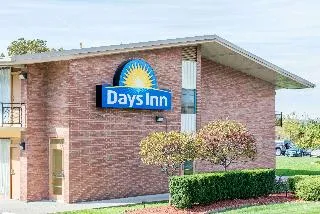 Days Inn by Wyndham Niles
