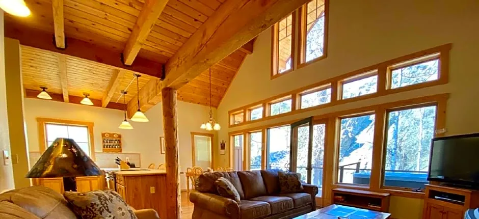 River's Edge Resort