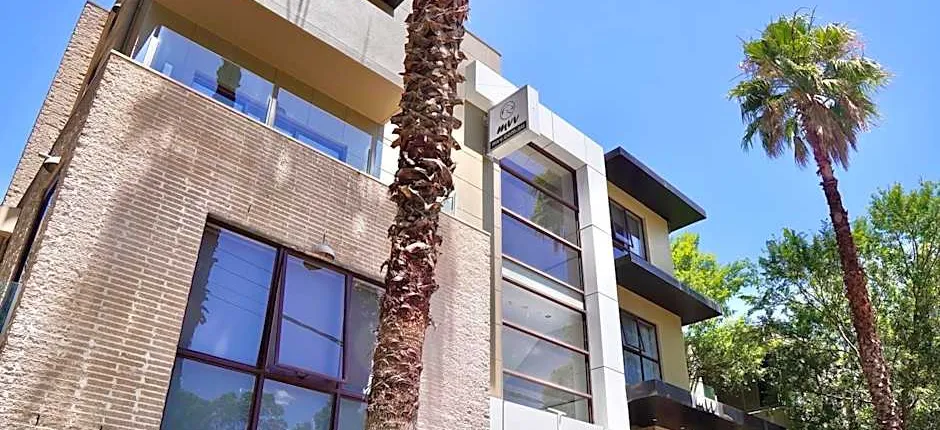 Comfy Kew Apartments