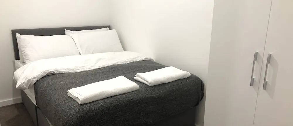 Showcase Apartments - Highcross House Apart Hotel