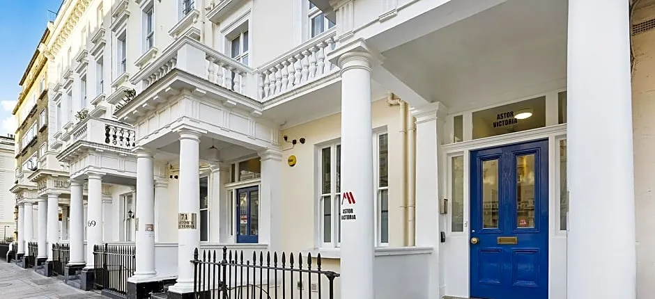 Astor Victoria Hostel
