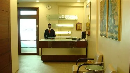 Bentley Hotel Marine Drive