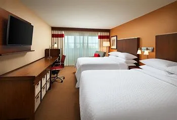 Four Points by Sheraton Phoenix South Mountain