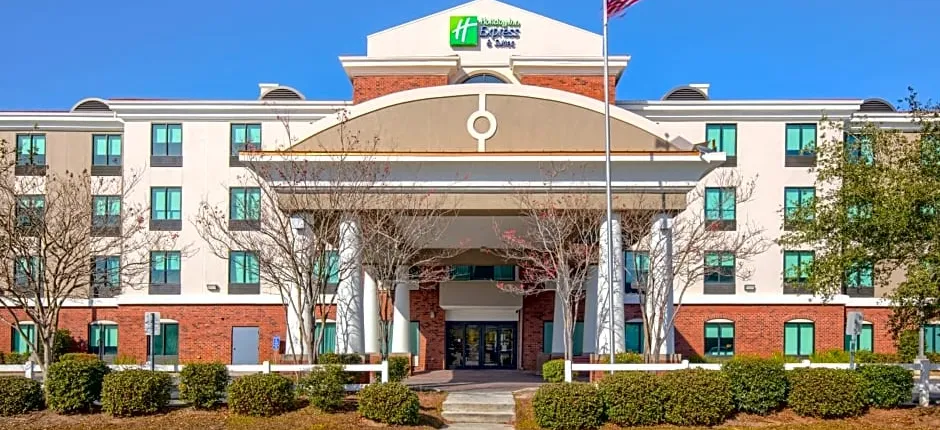 Holiday Inn Express Hotel & Suites Gulf Shores By IHG