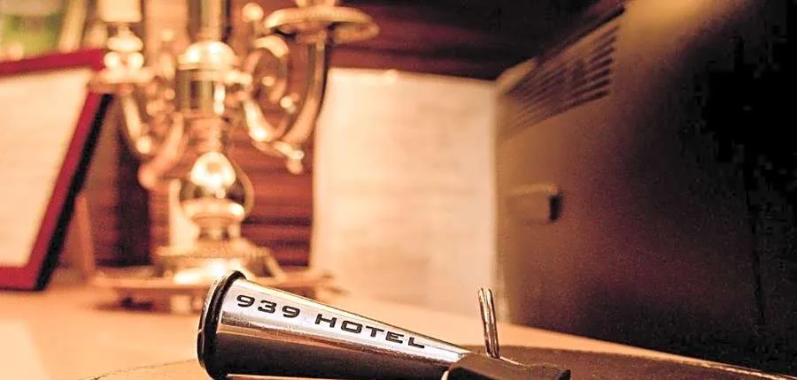 939 Hotel