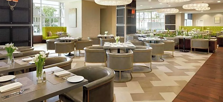 Embassy Suites By Hilton Los Angeles Glendale