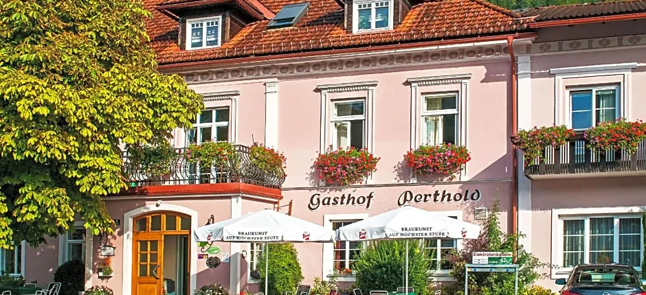 Gasthof Zum Niederhaus - Familie Perthold