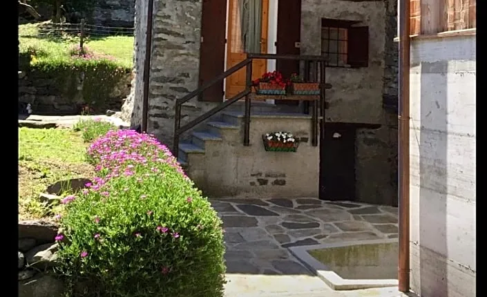 LA GRAA