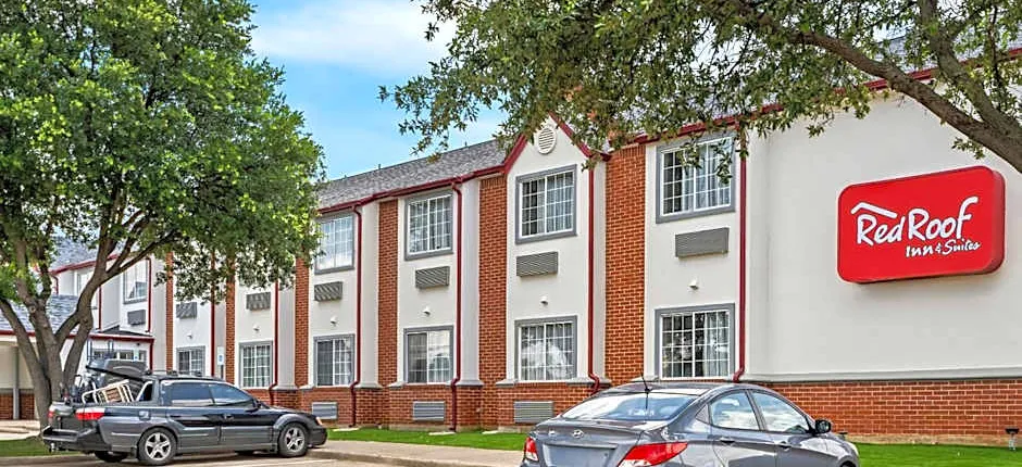 Regency Inn & Suites DFW