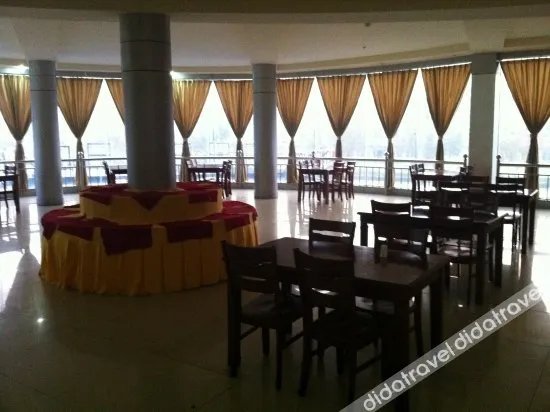 Hanting Dezhou Qingyun Xiangyun Avenue Hotel