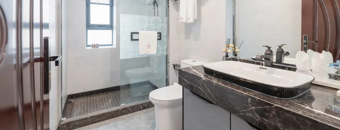 Floral Hotel· Silicon Famous Villa (Shanghai International Tourism Resort Wildlife Park)