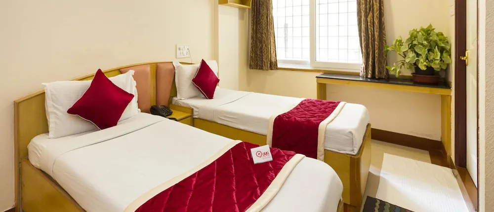 OYO 331 Hotel Skanda Shelters
