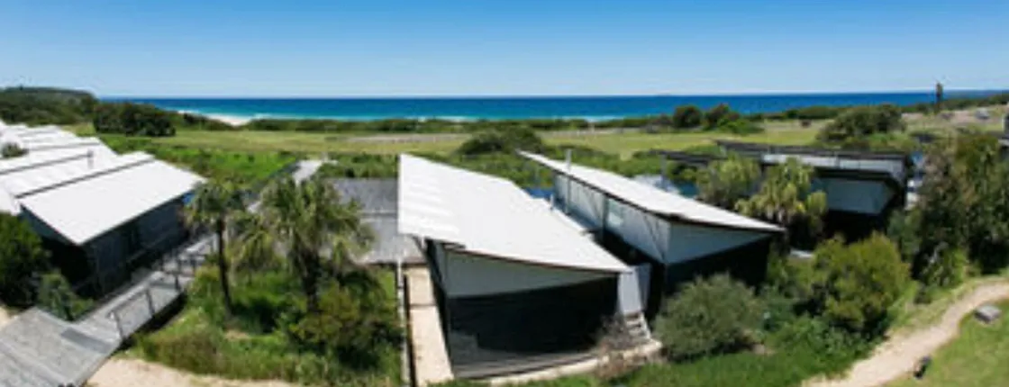Caves Coastal Bar & Bungalows