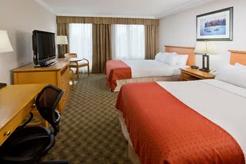 Holiday Inn Hotel & Suites North Vancouver