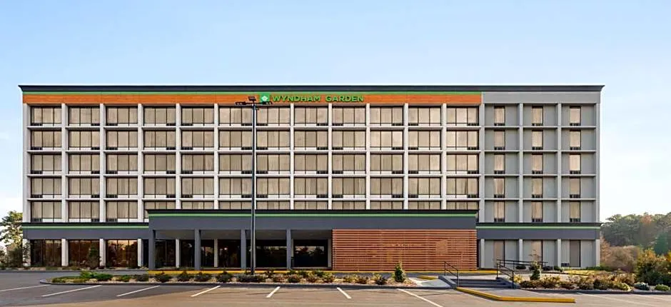 Wyndham Garden Atlanta Airport