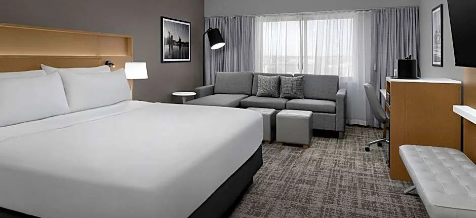Radisson Hotel Cedar Rapids